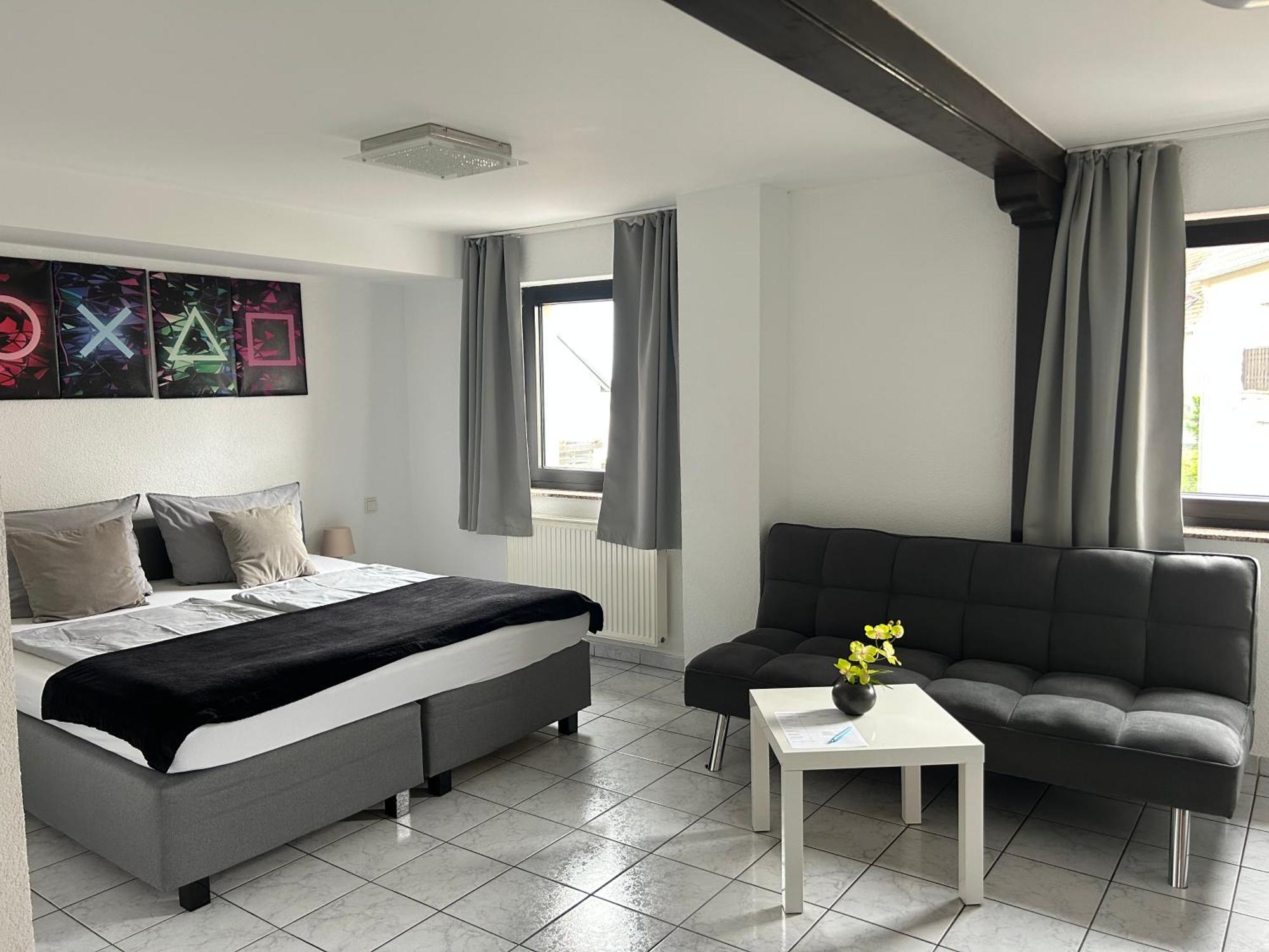 Mikroapartments Klarenthal Saarbrücken Exteriér fotografie